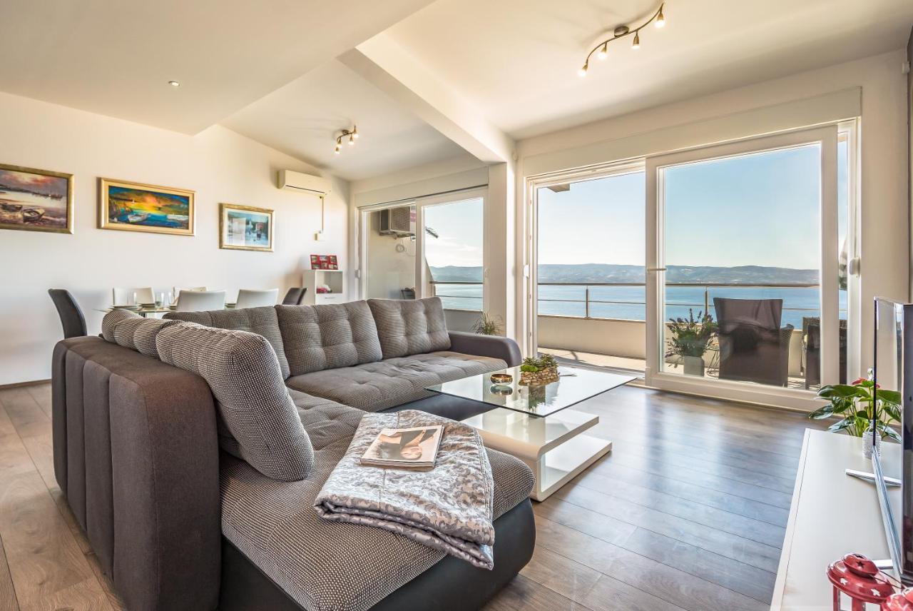 Modern Apartment Omis Exterior photo